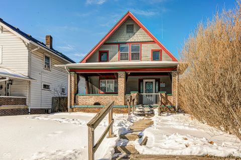 Photo of 1106 N Kealing Avenue, Indianapolis, IN 46201 (MLS # 22084101)