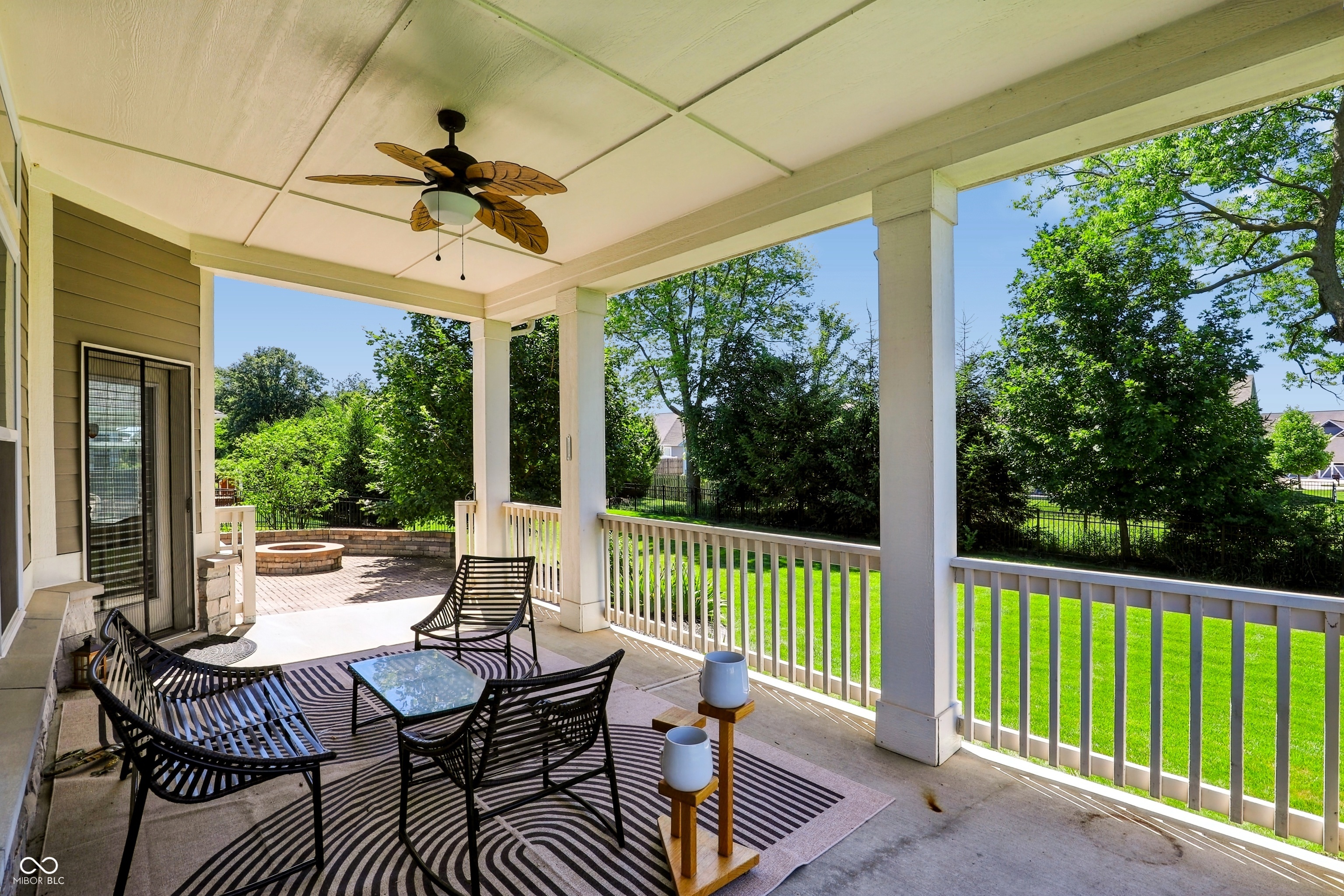 3561 Shady Lake Drive