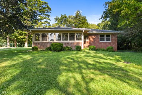 Photo of 8950 Baker Road, Indianapolis, IN 46259 (MLS # 22111930)