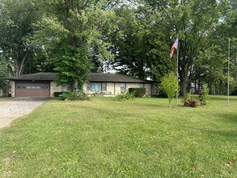 Photo of 614 Sheridan Road, Noblesville, IN 46060 (MLS # 22065500)
