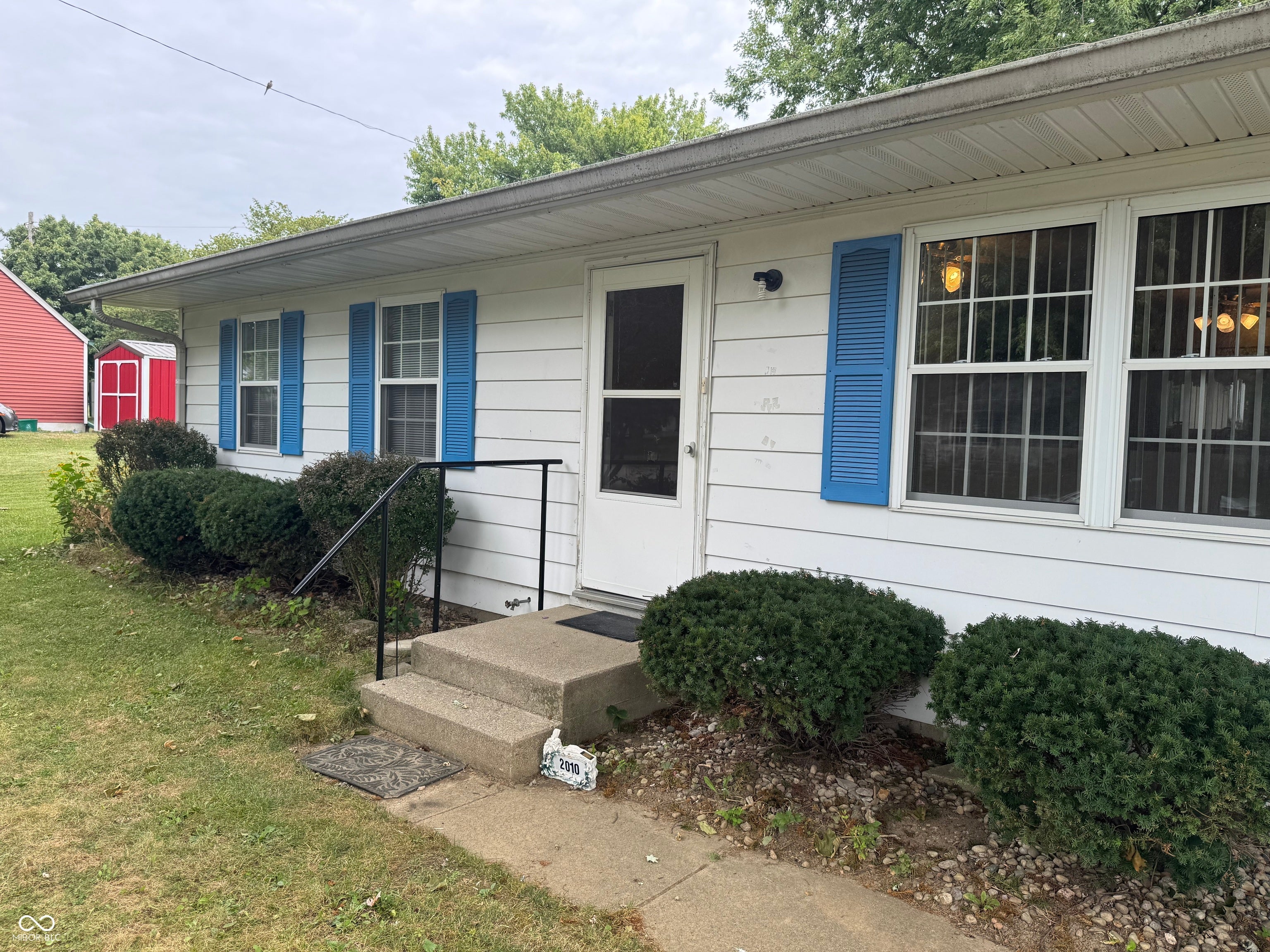 2010 N Wheeler Court