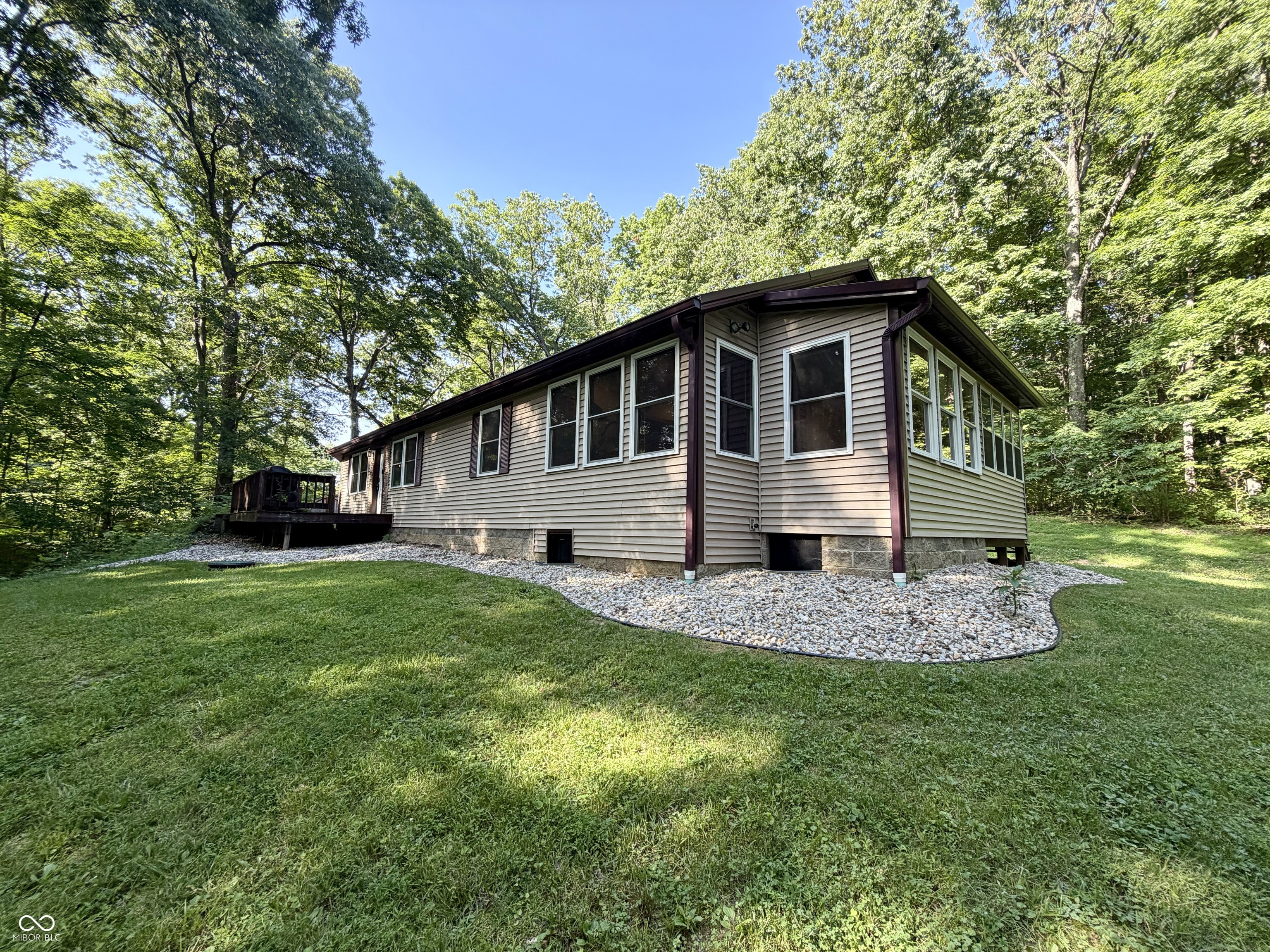 5820 E Robinson Road