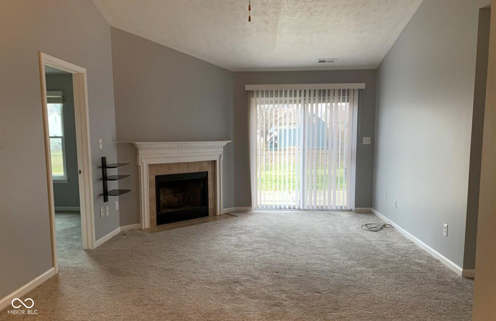 3026 S Temple Avenue