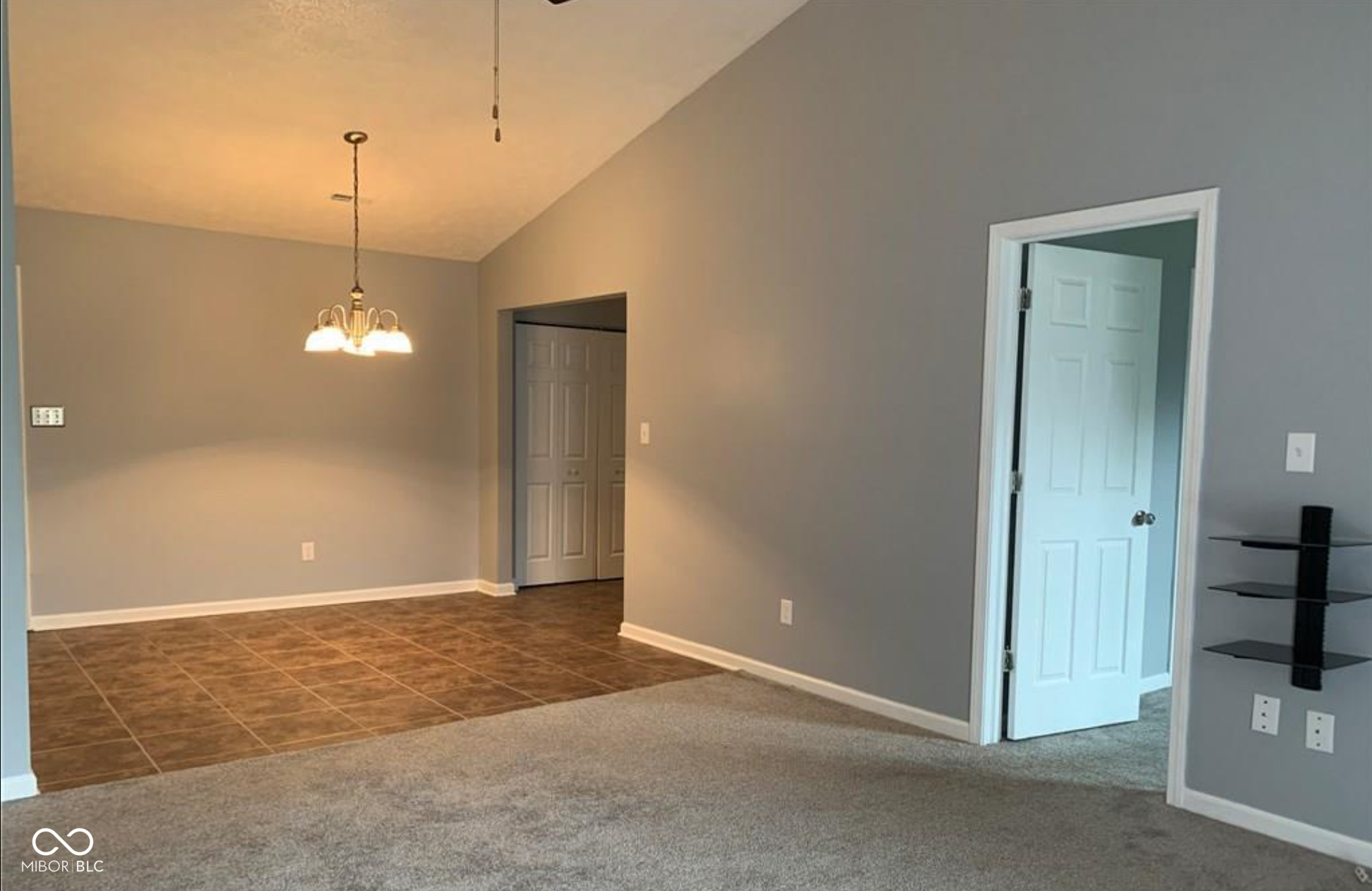 3026 S Temple Avenue