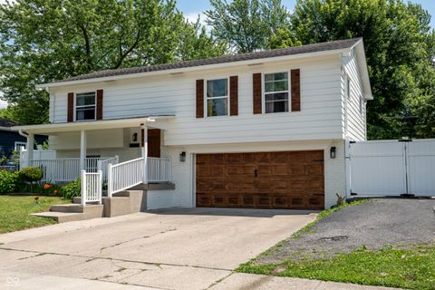 Photo of 8155 E 34th Street, Indianapolis, IN 46226 (MLS # 22100161)