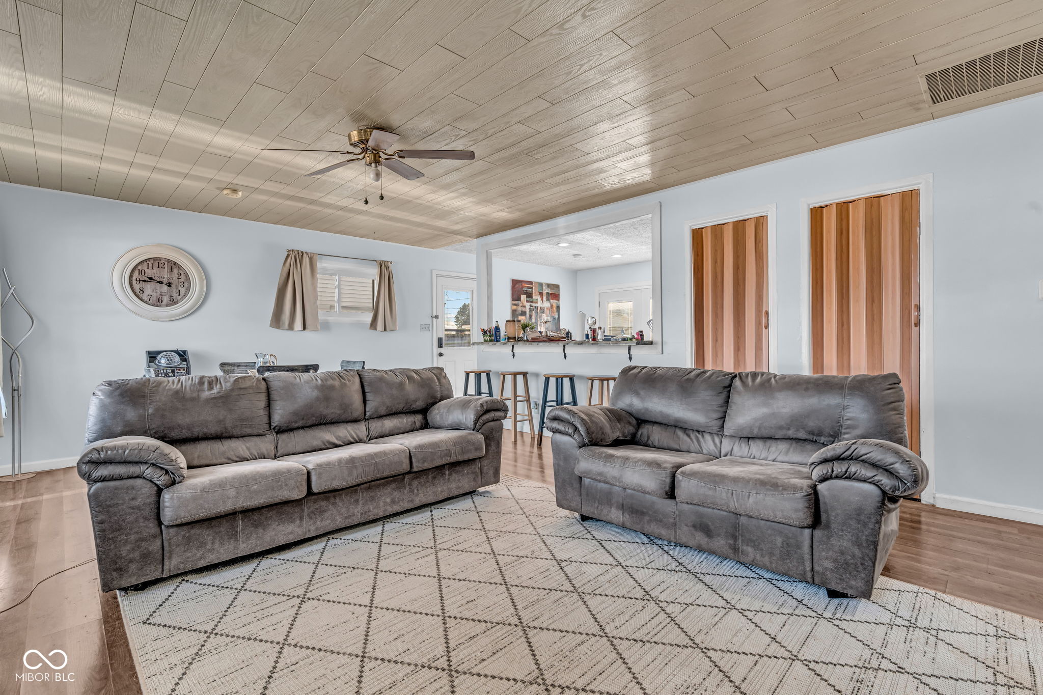 4521 Hollister Drive