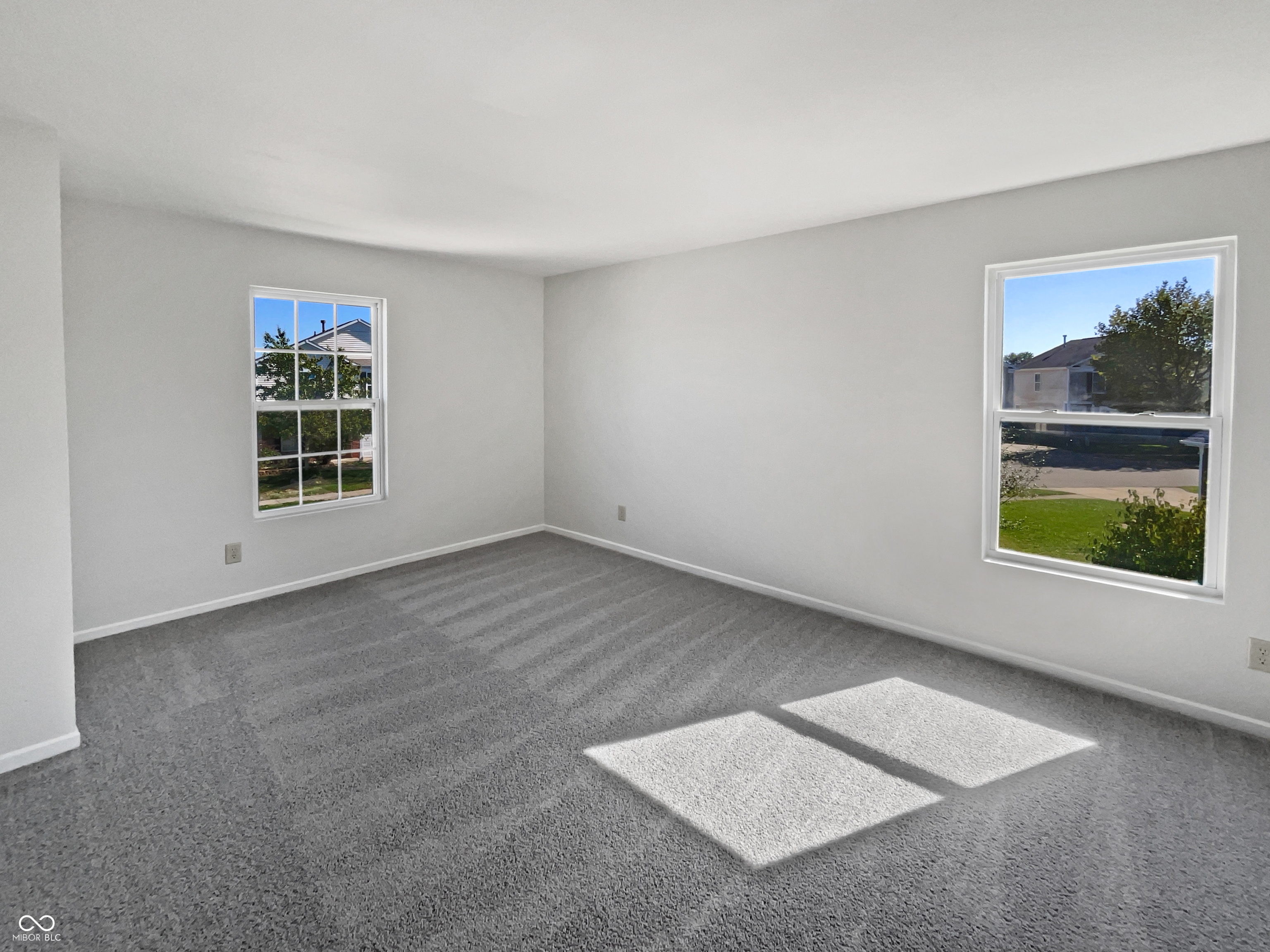1654 Carriage Circle
