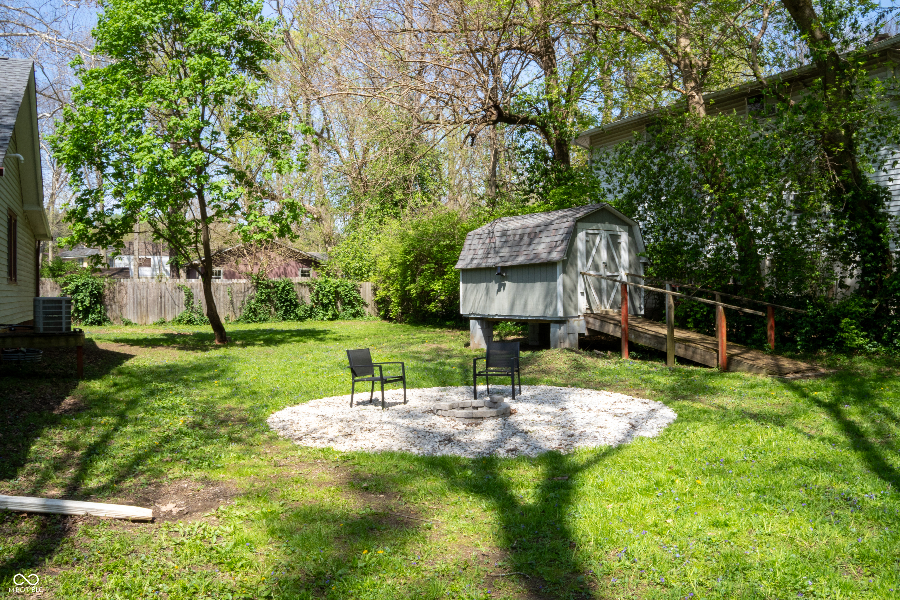 1410 E 75th Street