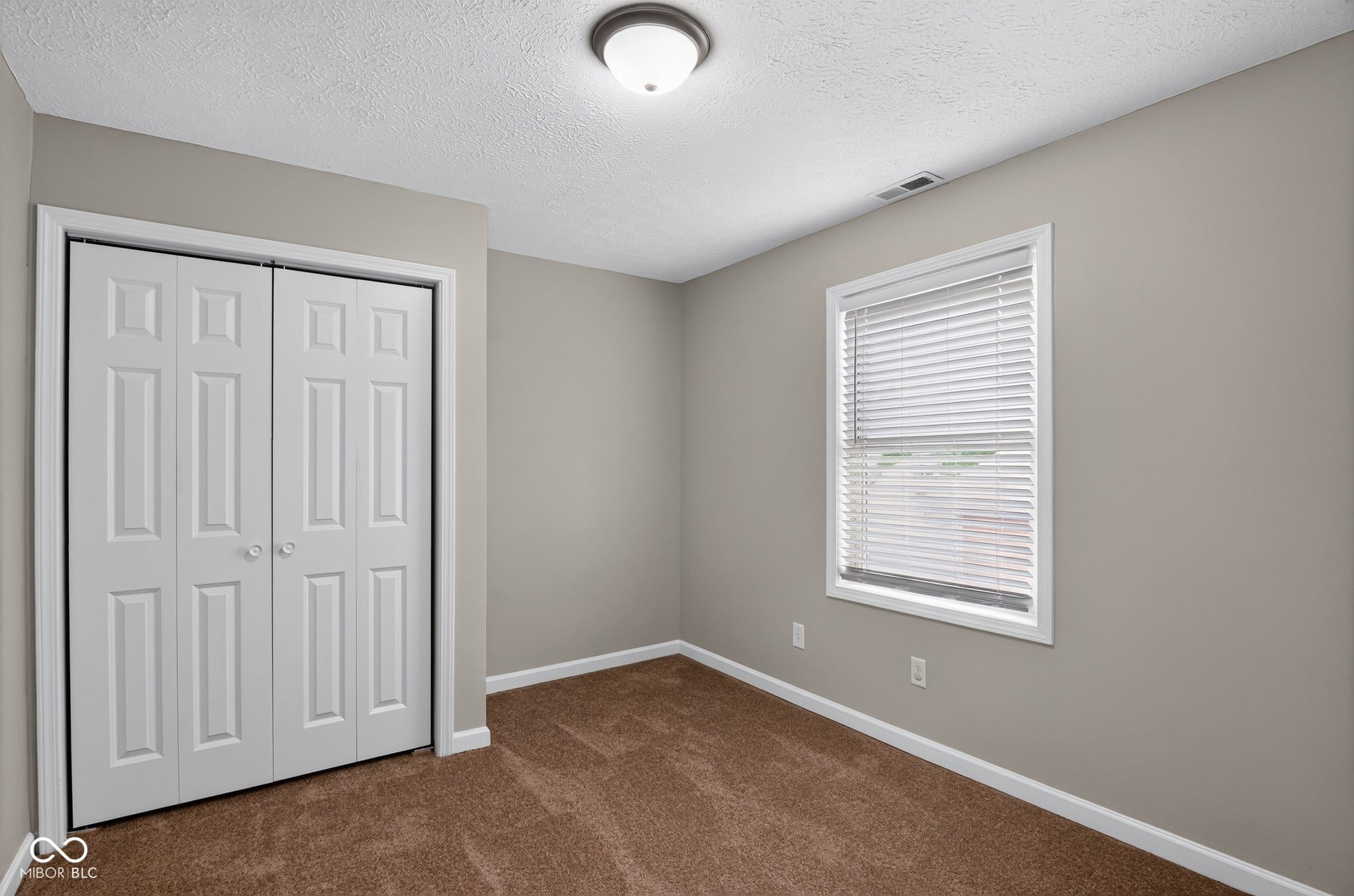 5631 Yucatan Drive