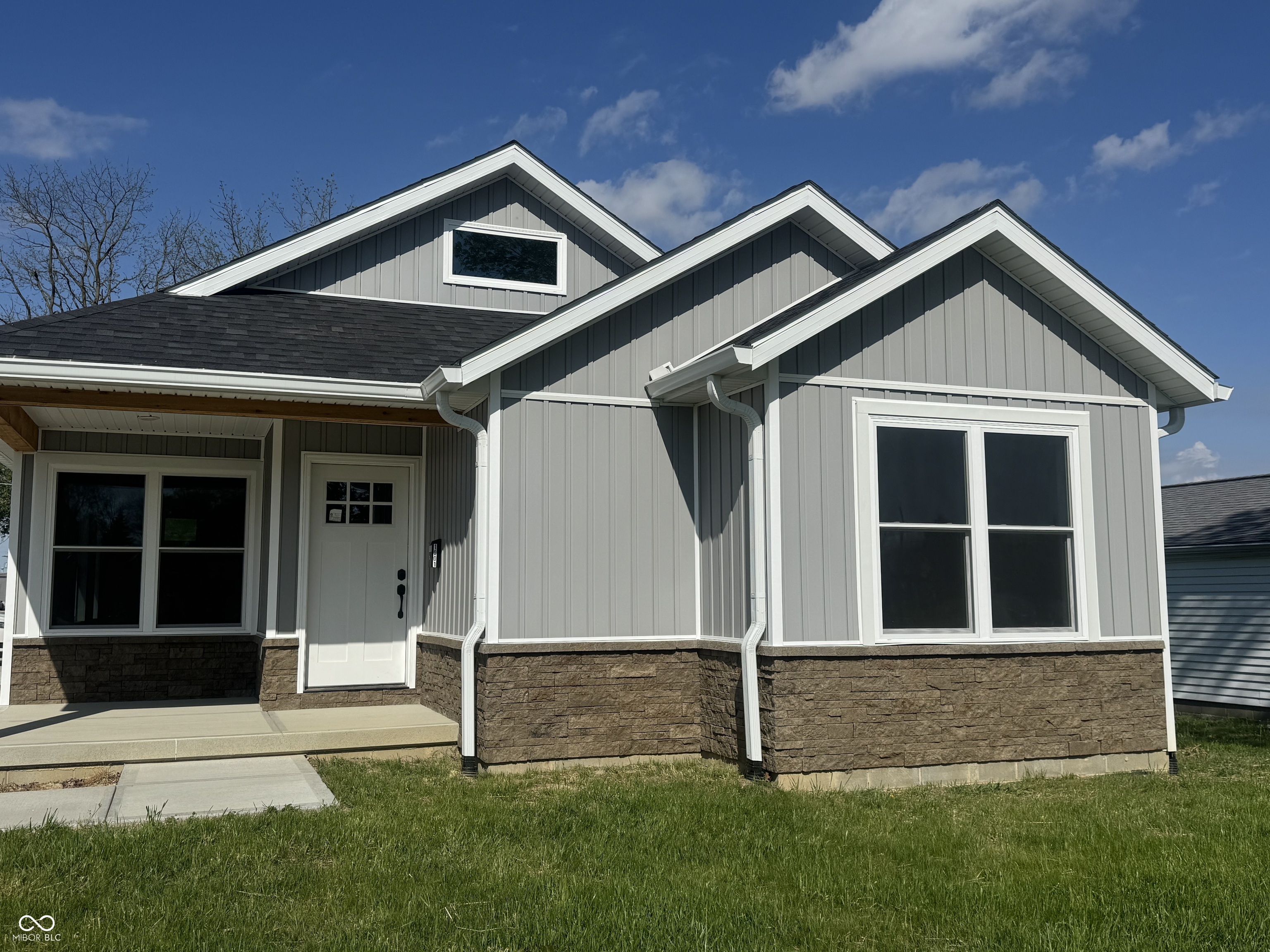 1001 N Carver Street