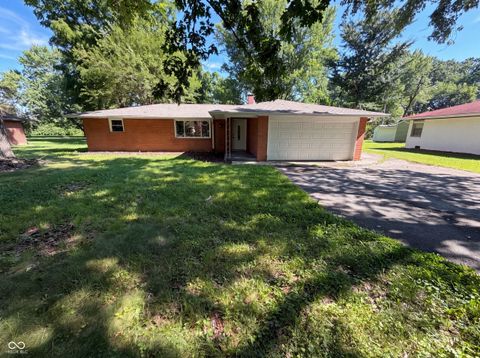 Photo of 2434 W 67th Street, Indianapolis, IN 46268 (MLS # 22114623)
