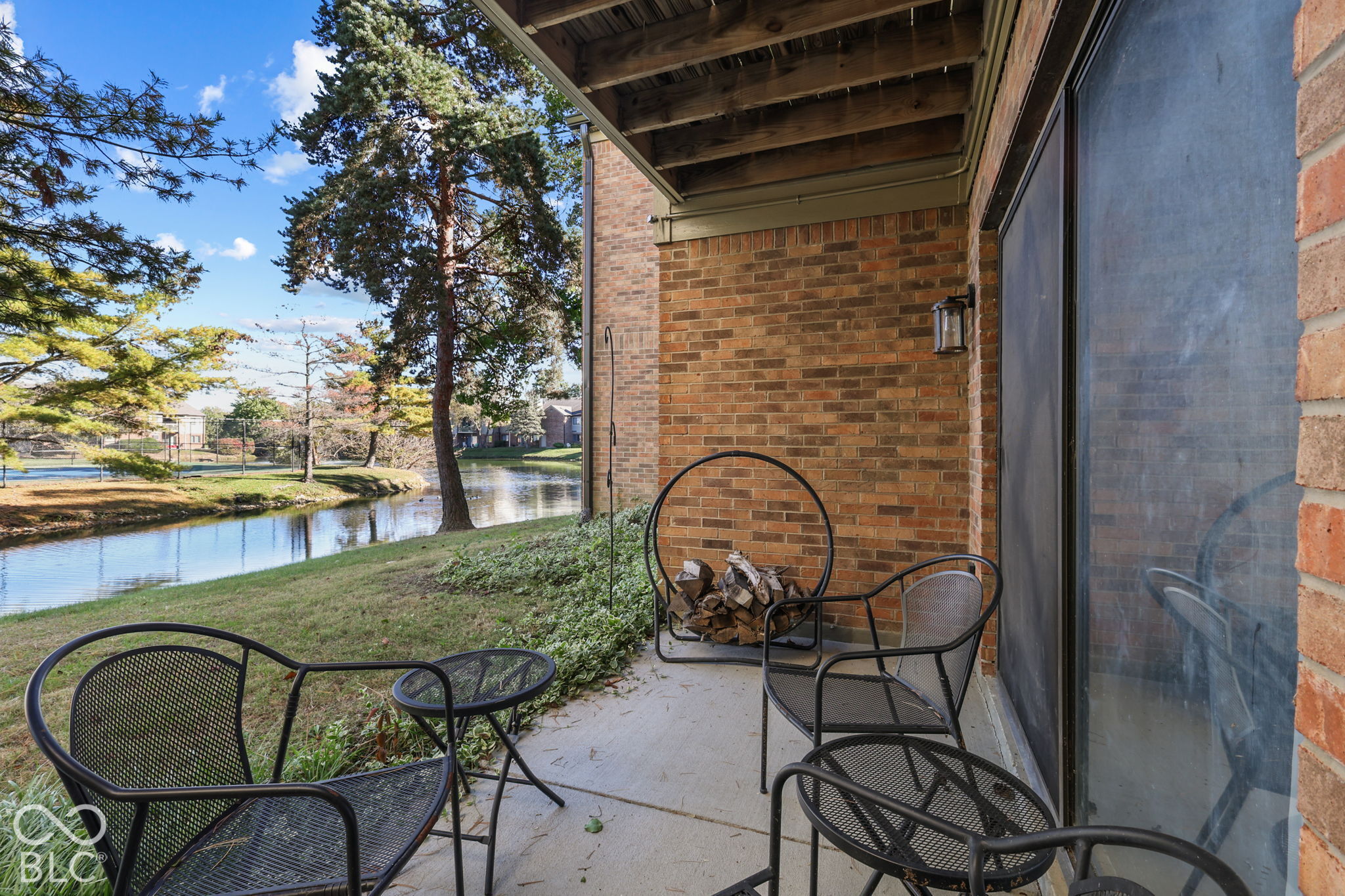 4311 Village Parkway Circle W 2