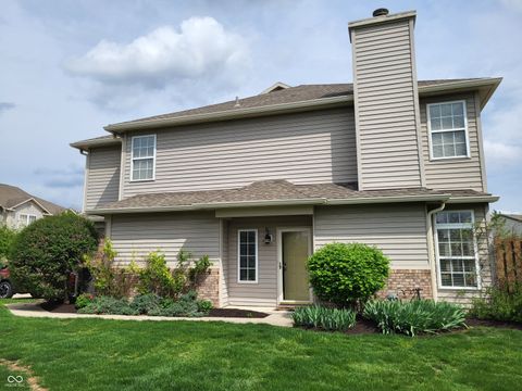 Photo of 11331 Fonthill Drive, Indianapolis, IN 46236 (MLS # 22095726)
