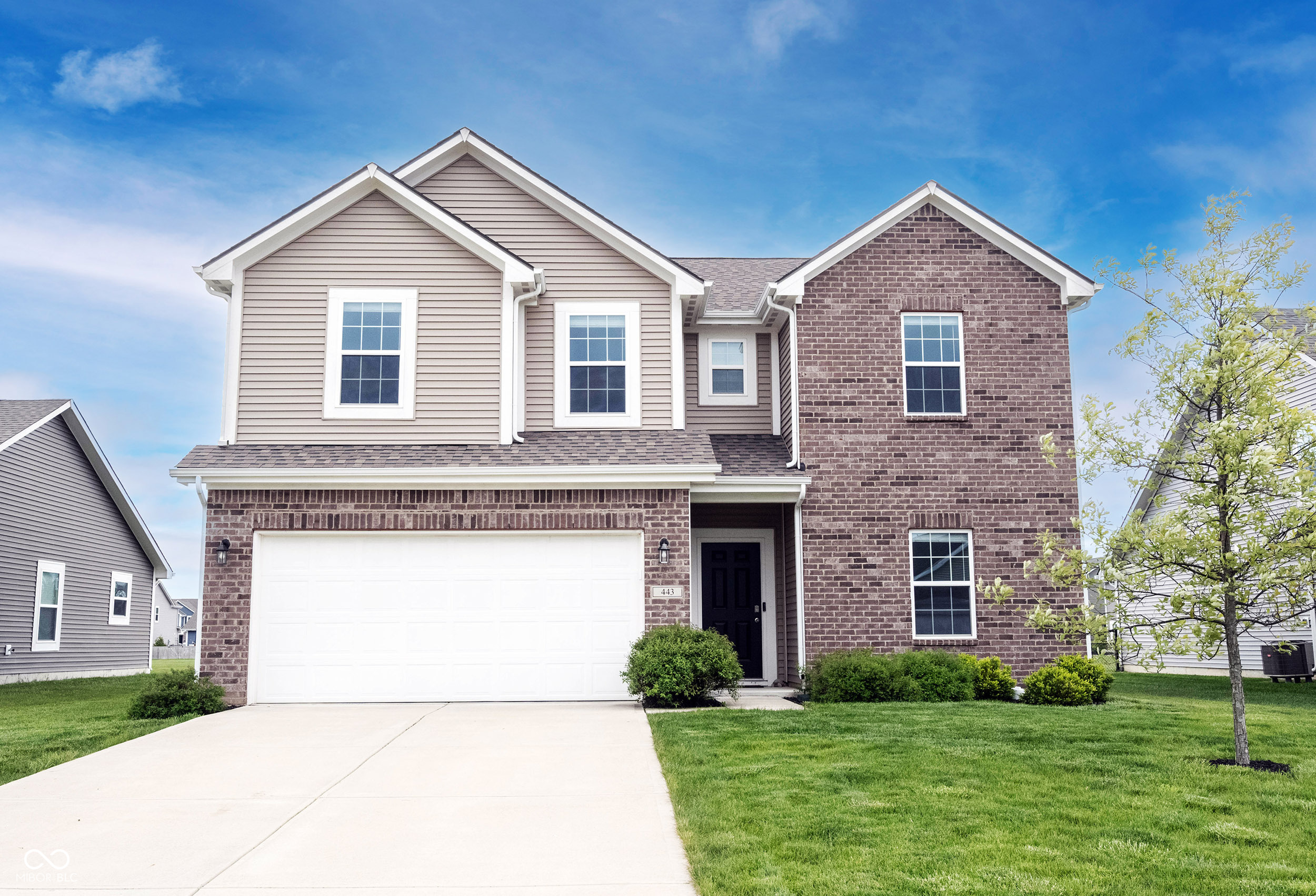 443 N Quartz Lane