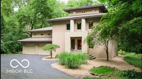 Photo of 1870 E 106th Street, Carmel, IN 46032 (MLS # 22085046)