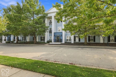 Photo of 2121 Grenville Street #3A, Carmel, IN 46032 (MLS # 22129866)