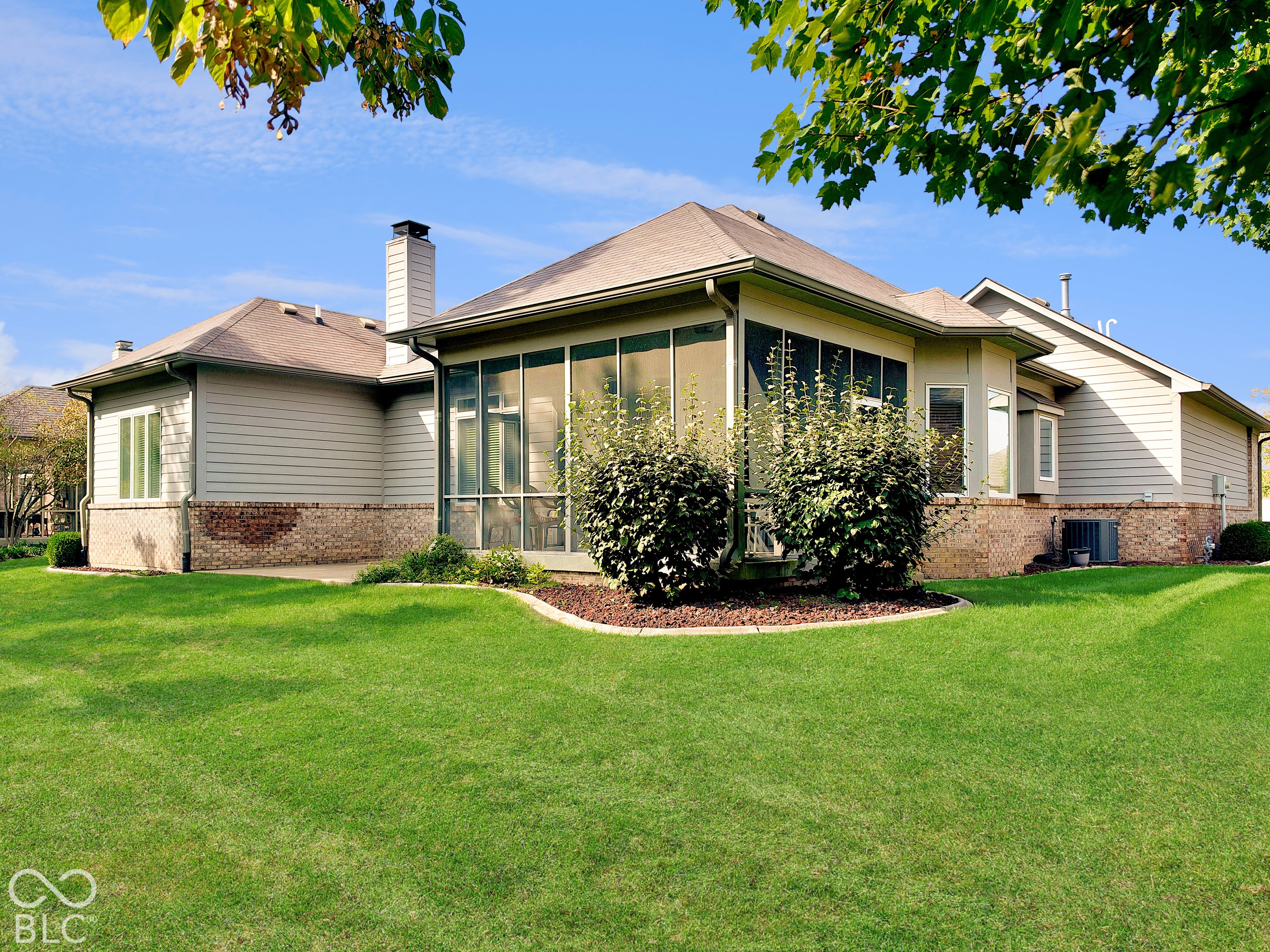 7327 Catboat Court