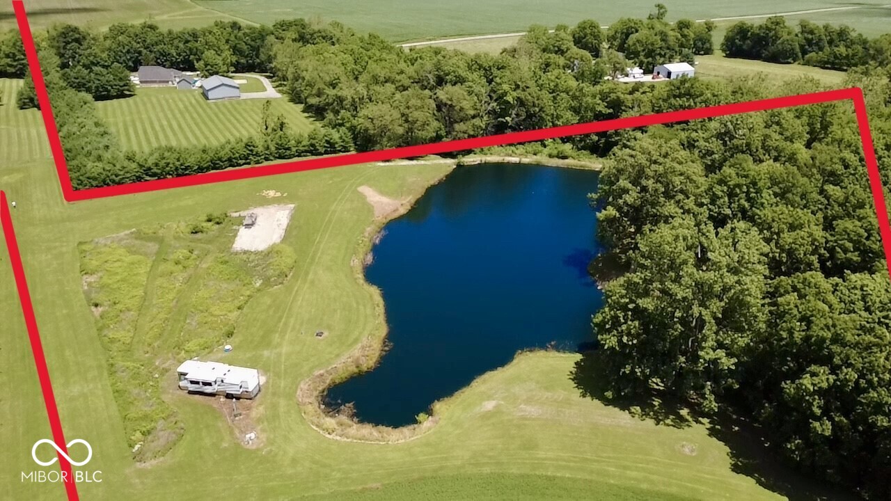 830 W County Road 1000 N