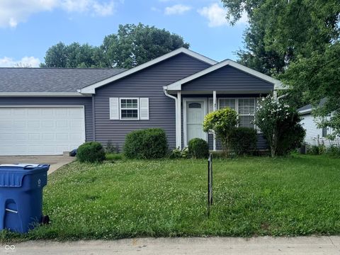 Photo for 73 Queenswood Court