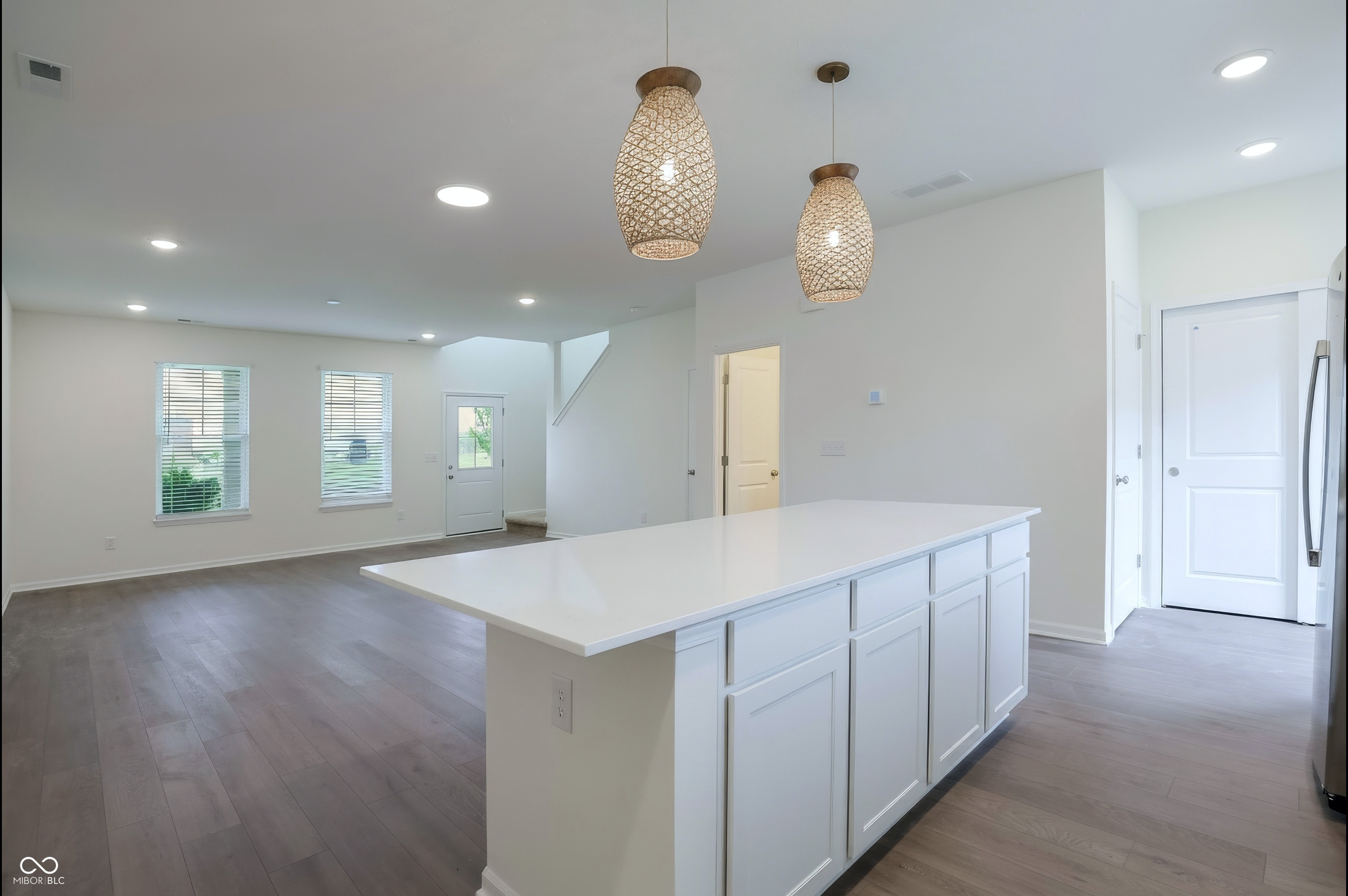 2702 Smith Road