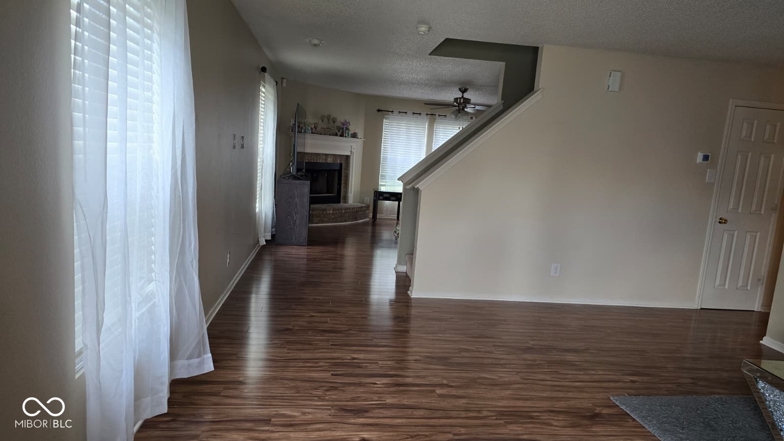 1220 N Aberdeen Drive