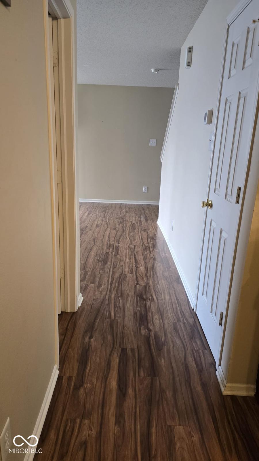 1220 N Aberdeen Drive