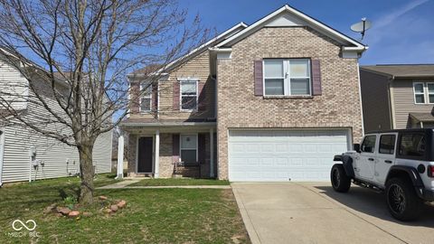 Photo of 1220 N Aberdeen Drive, Franklin, IN 46131 (MLS # 22091147)