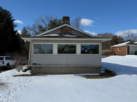 Photo of 886 S Raceway Road, Indianapolis, IN 46231 (MLS # 22083169)