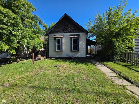 Photo of 1238 Cottage Avenue, Indianapolis, IN 46203 (MLS # 22101362)