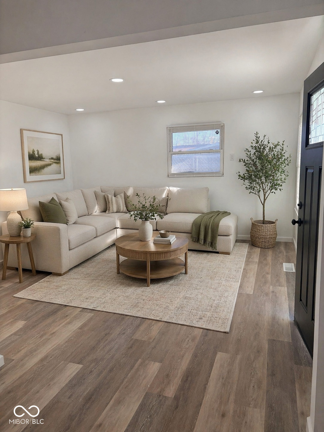 2745 Caroline Avenue