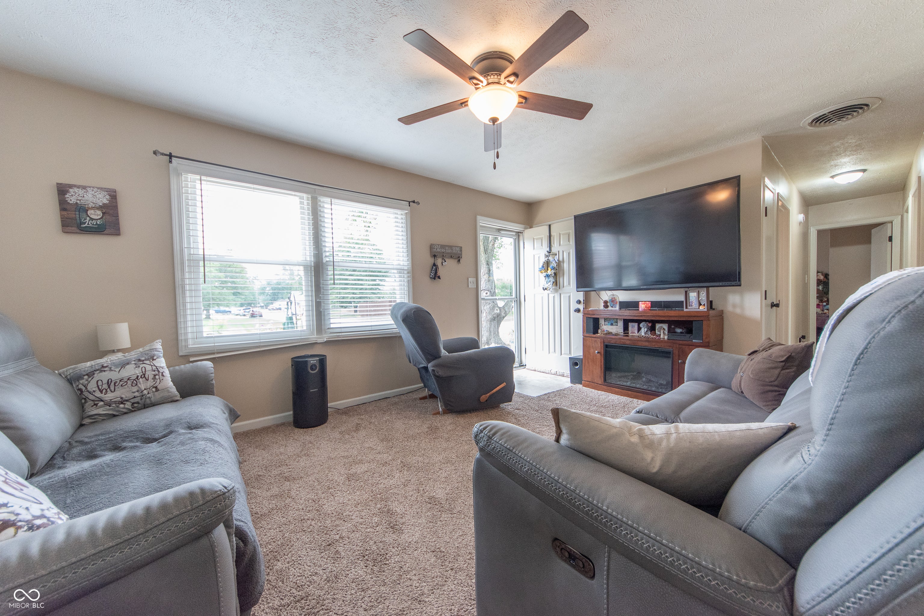 2520 Farmstead Drive