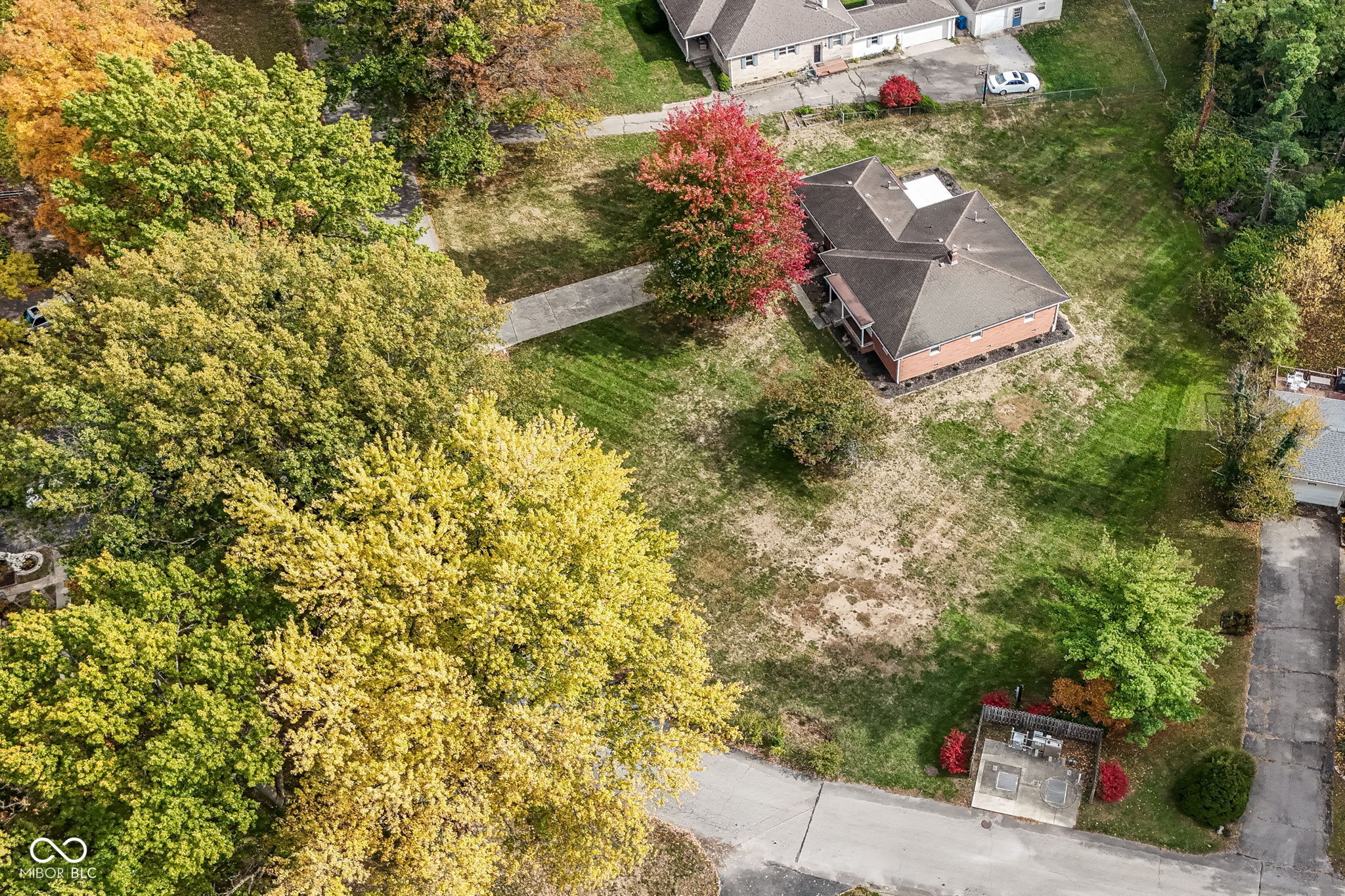 5735 N Sherman Avenue