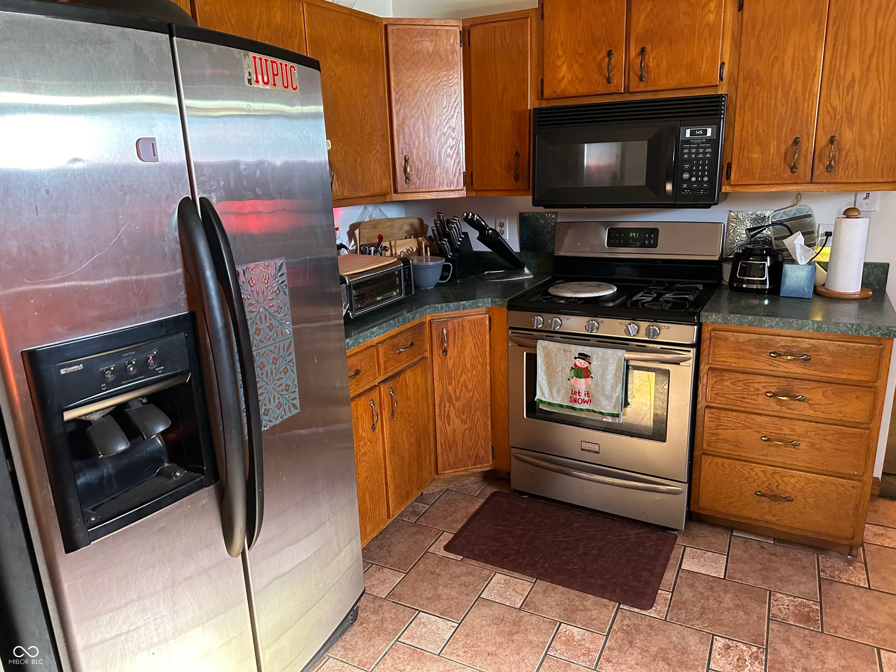 Seymour, Indiana 47274, United States, 2 Bedrooms Bedrooms, ,1 BathroomBathrooms,Residential,Active,79886