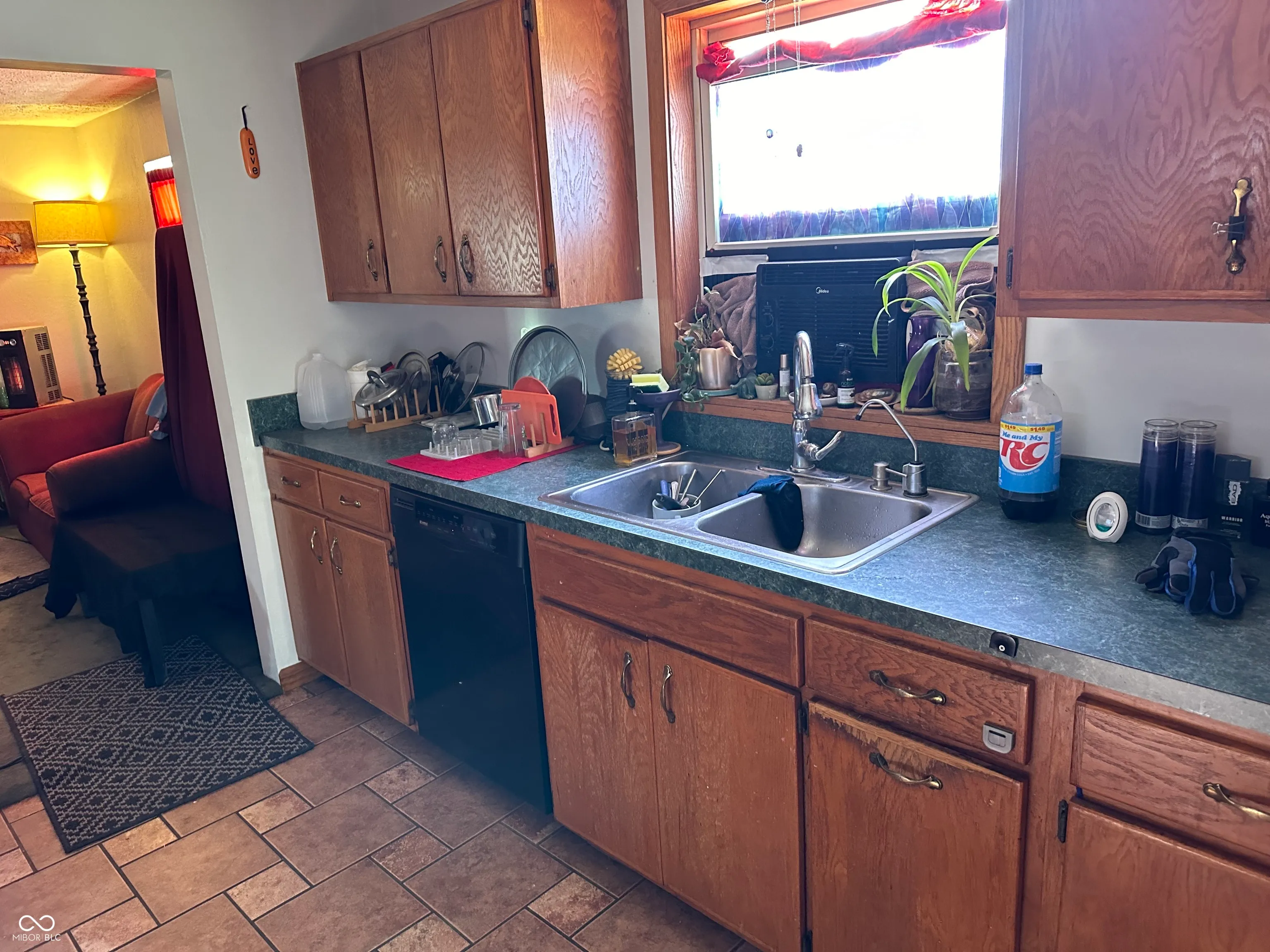 Seymour, Indiana 47274, United States, 2 Bedrooms Bedrooms, ,1 BathroomBathrooms,Residential,Active,79886