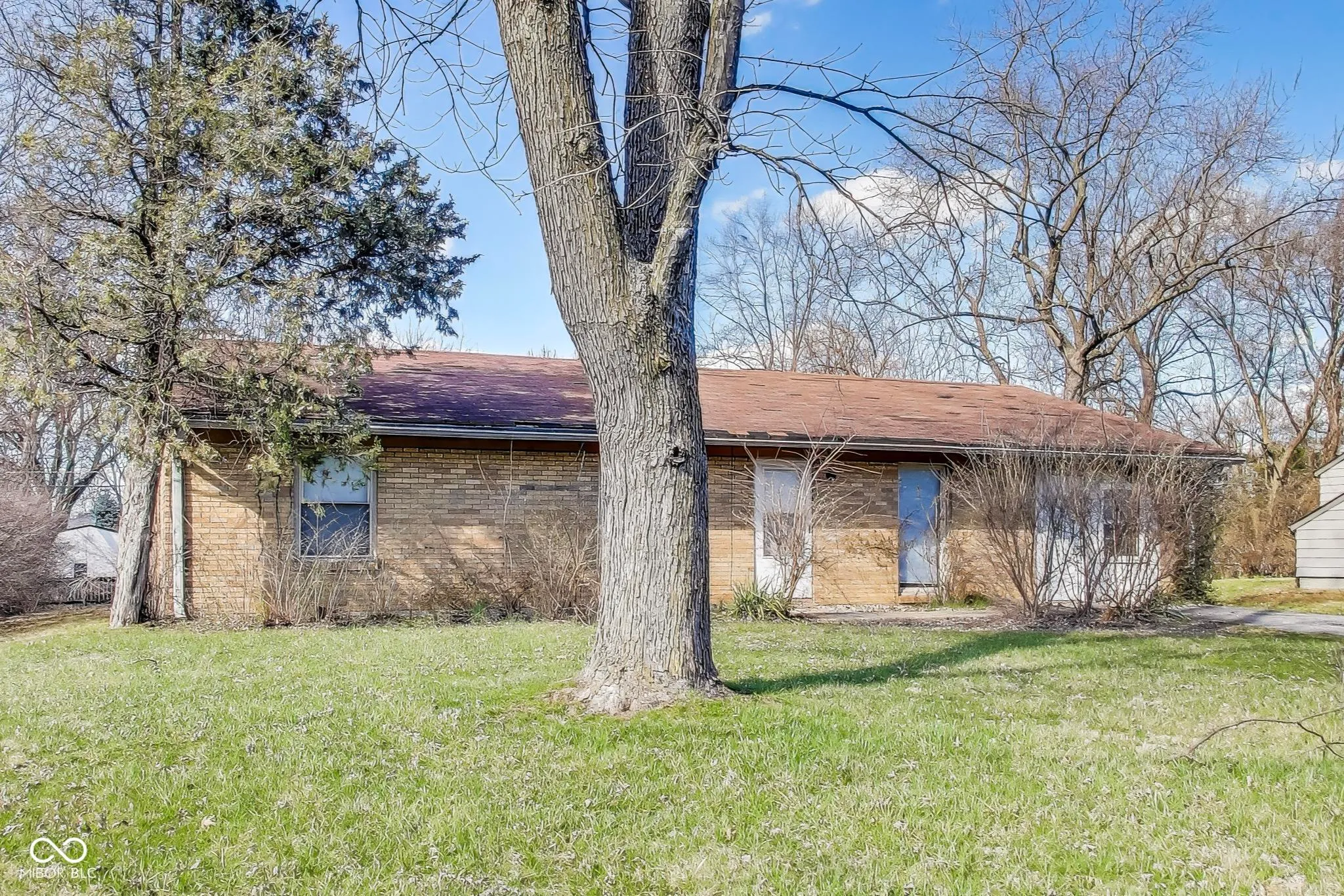 Indianapolis, Indiana 46219, United States, 4 Bedrooms Bedrooms, ,2 BathroomsBathrooms,Residential,Active,96879