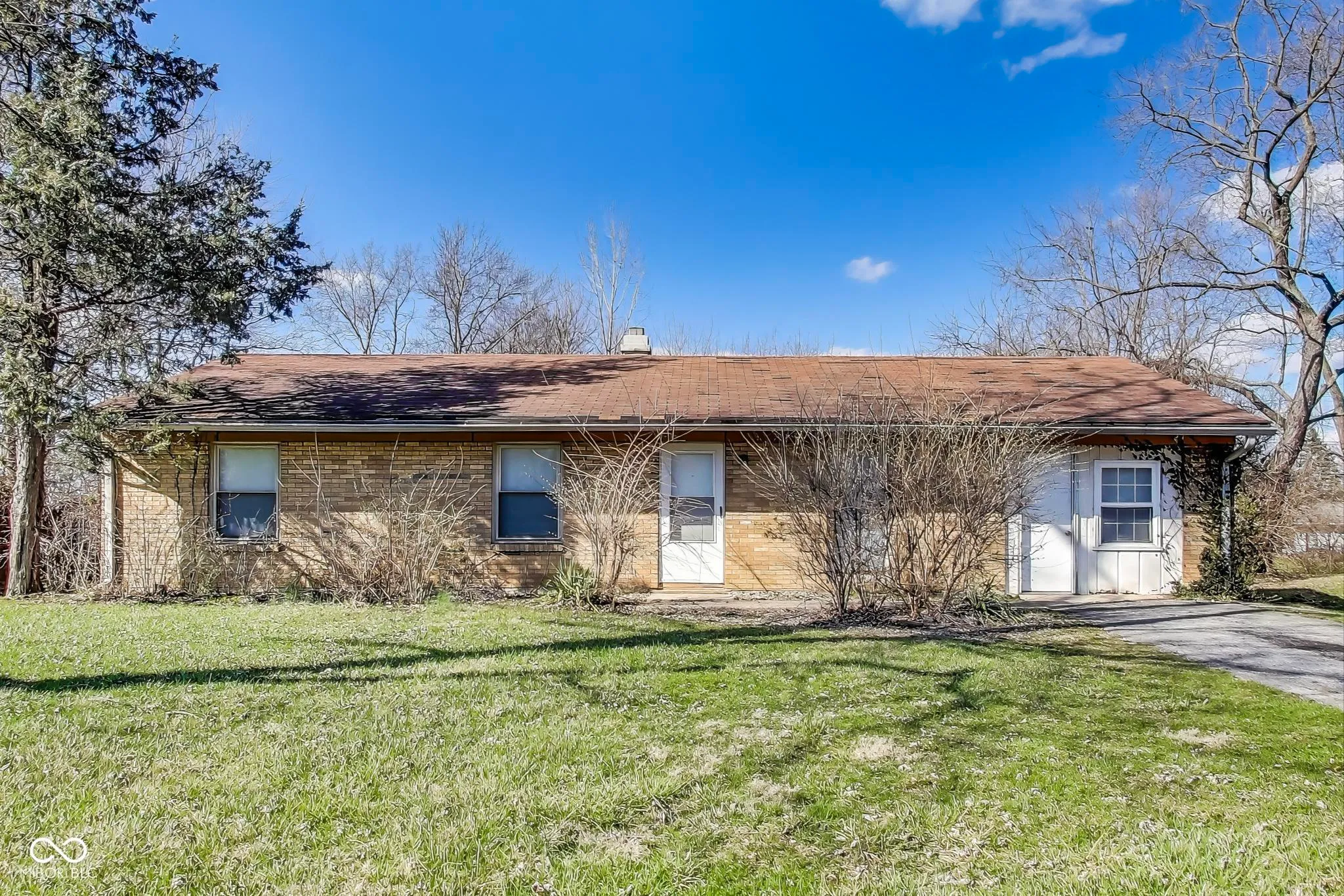 Indianapolis, Indiana 46219, United States, 4 Bedrooms Bedrooms, ,2 BathroomsBathrooms,Residential,Active,96879