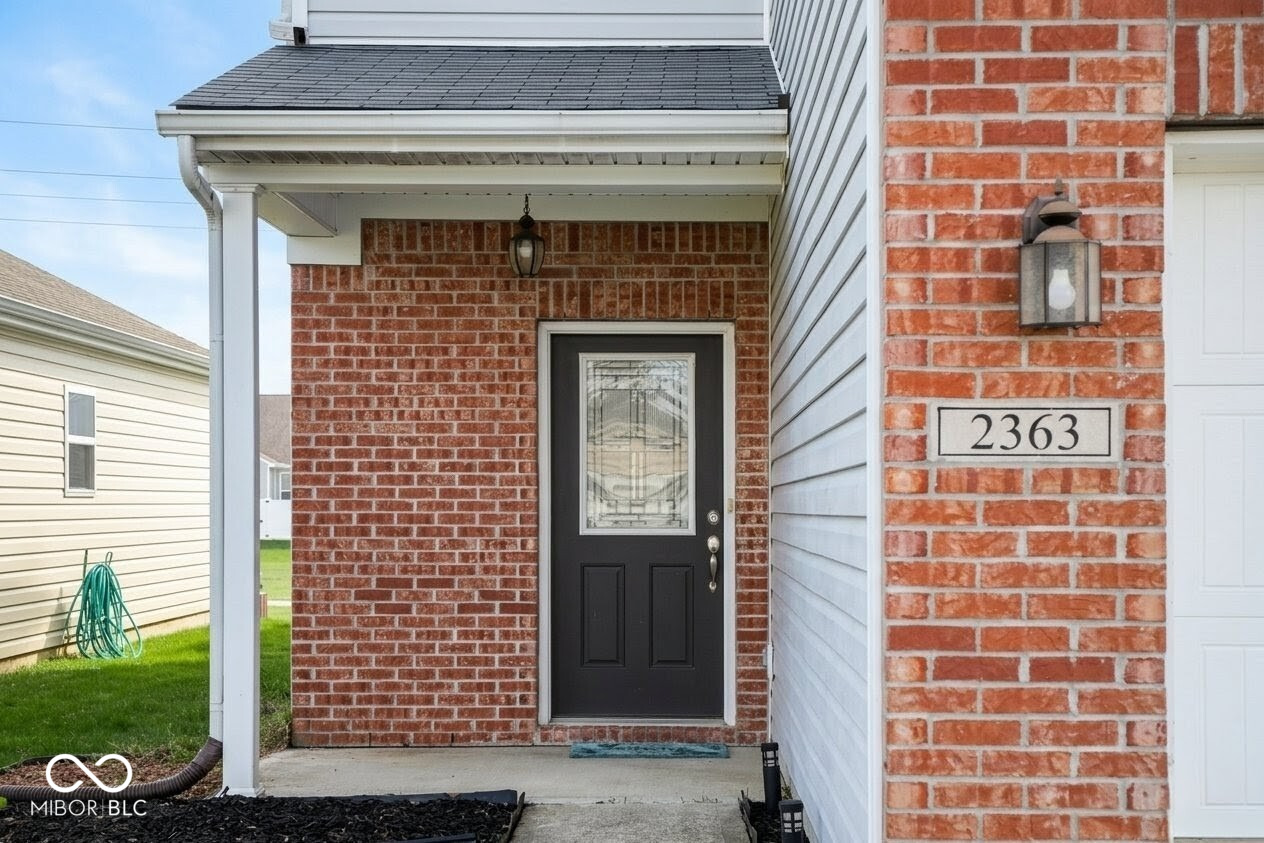 2363 Shadow Bend Drive