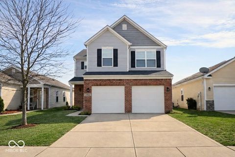 Photo of 2363 Shadow Bend Drive, Columbus, IN 47201 (MLS # 22088409)