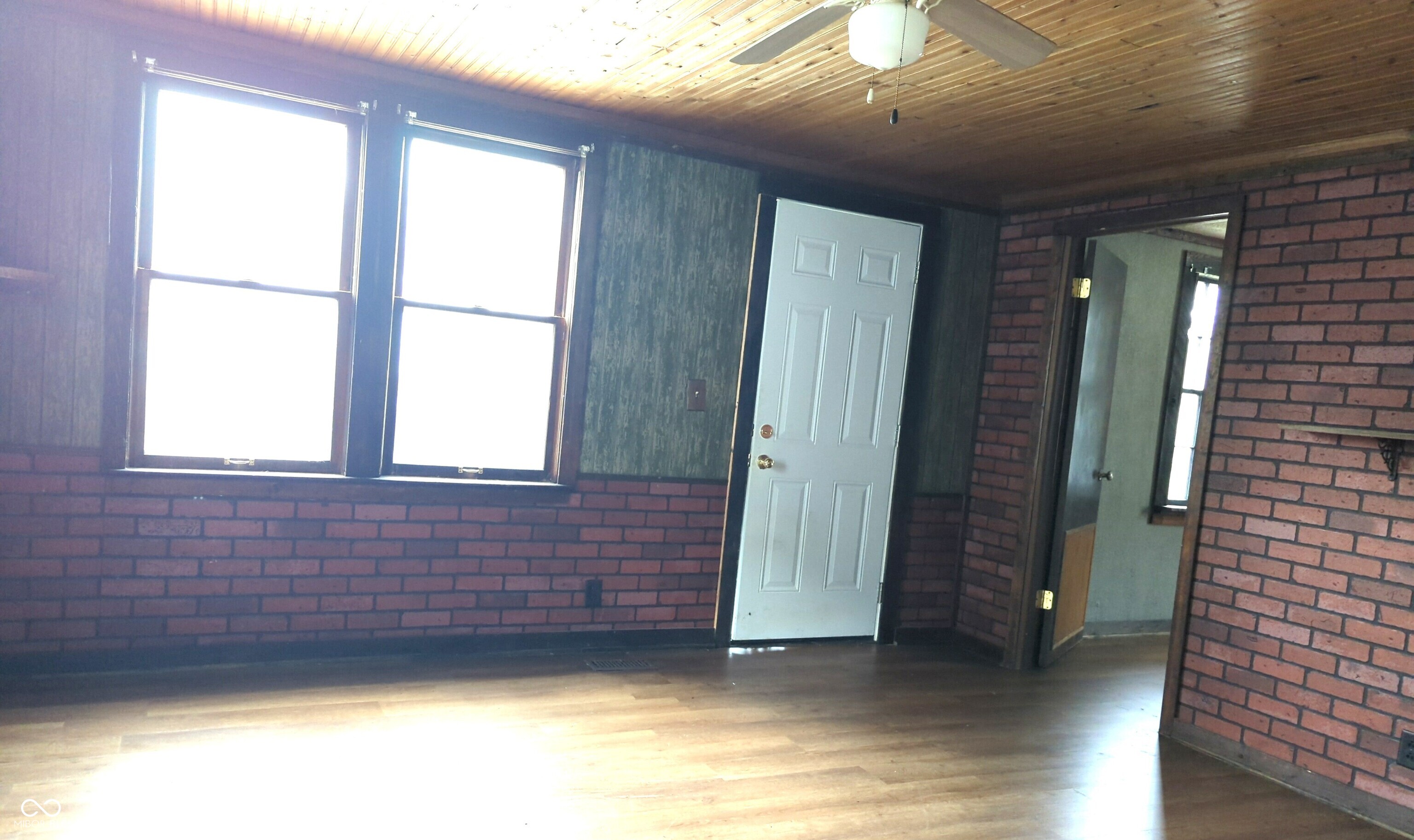 814 N West Street