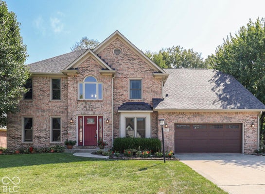 4275 SILVER HILL DR, GREENWOOD, IN 46142 - Image f20e9e2566fc982e006464bb0b88d6f0/121945482
