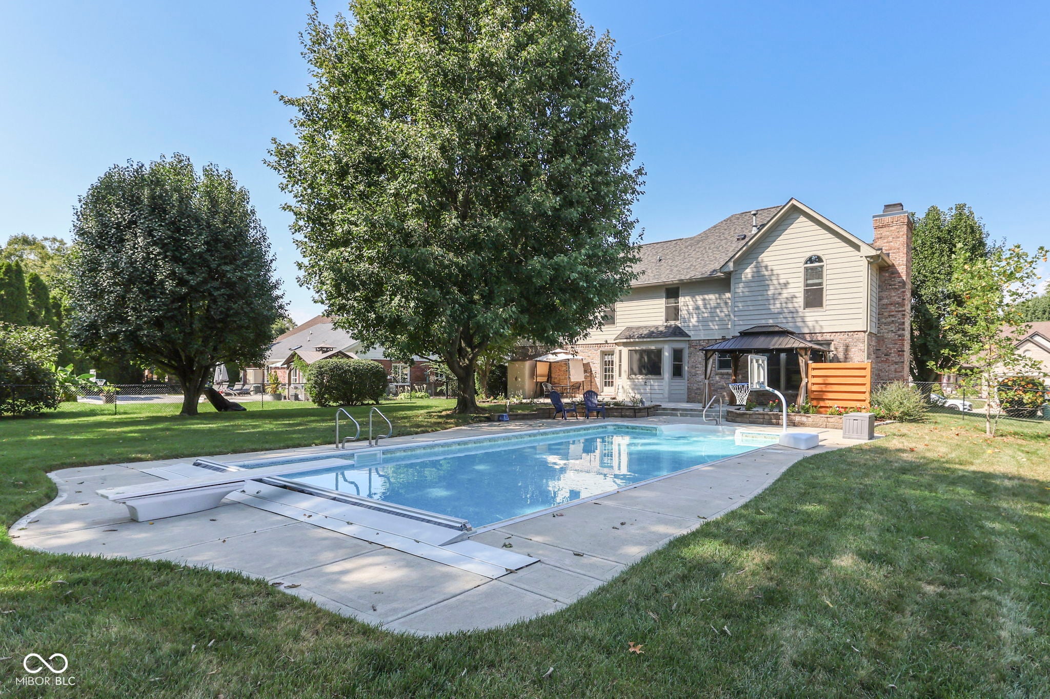 4275 Silver Hill Drive