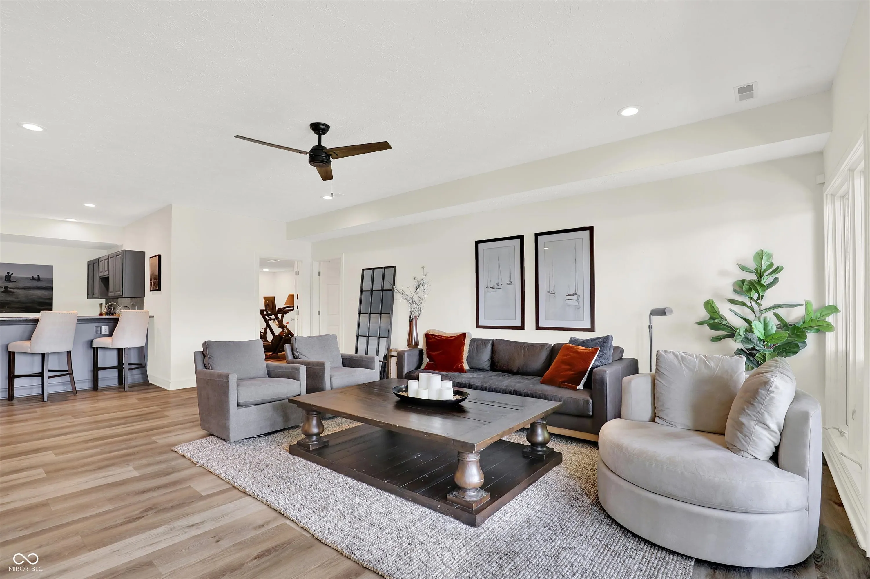 Fishers, Indiana 46037, United States, 3 Bedrooms Bedrooms, ,3 BathroomsBathrooms,Residential,Pending,163254