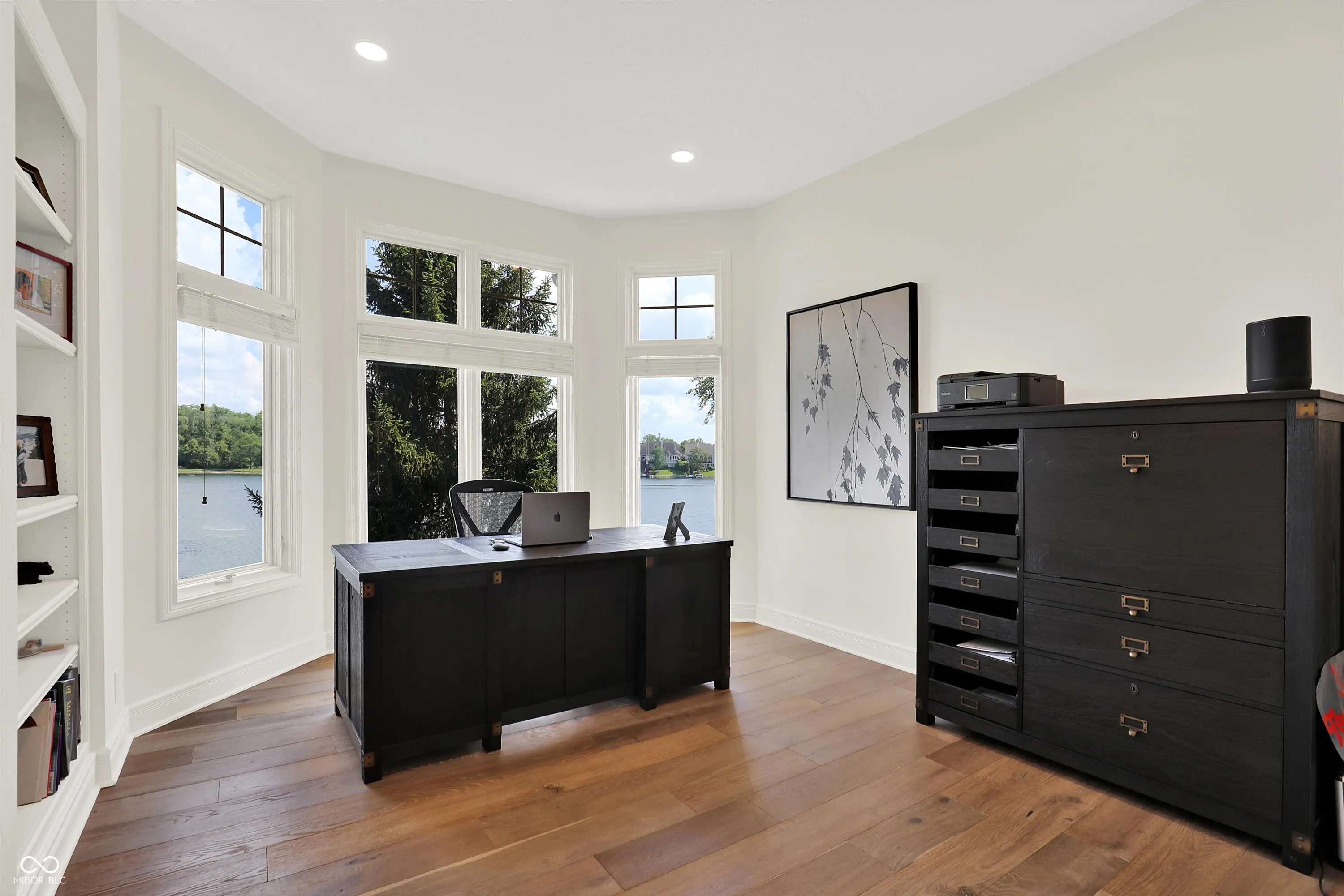 Fishers, Indiana 46037, United States, 3 Bedrooms Bedrooms, ,3 BathroomsBathrooms,Residential,Pending,163254