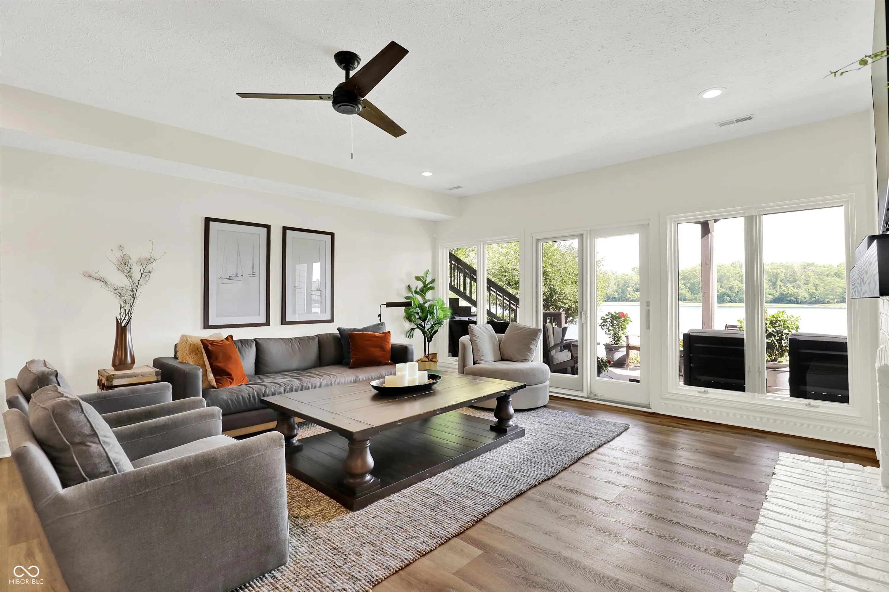 Fishers, Indiana 46037, United States, 3 Bedrooms Bedrooms, ,3 BathroomsBathrooms,Residential,Pending,163254