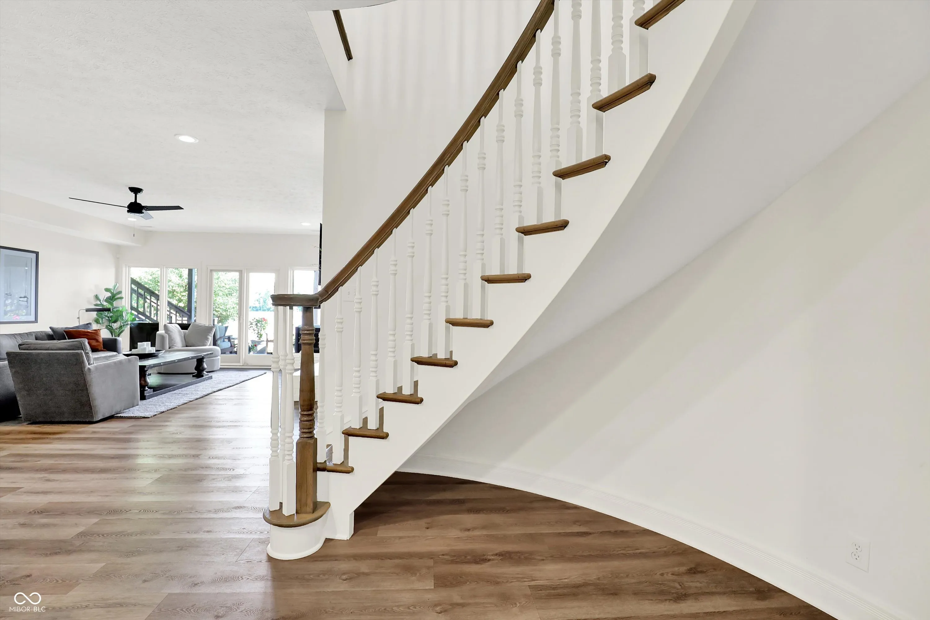 Fishers, Indiana 46037, United States, 3 Bedrooms Bedrooms, ,3 BathroomsBathrooms,Residential,Pending,163254