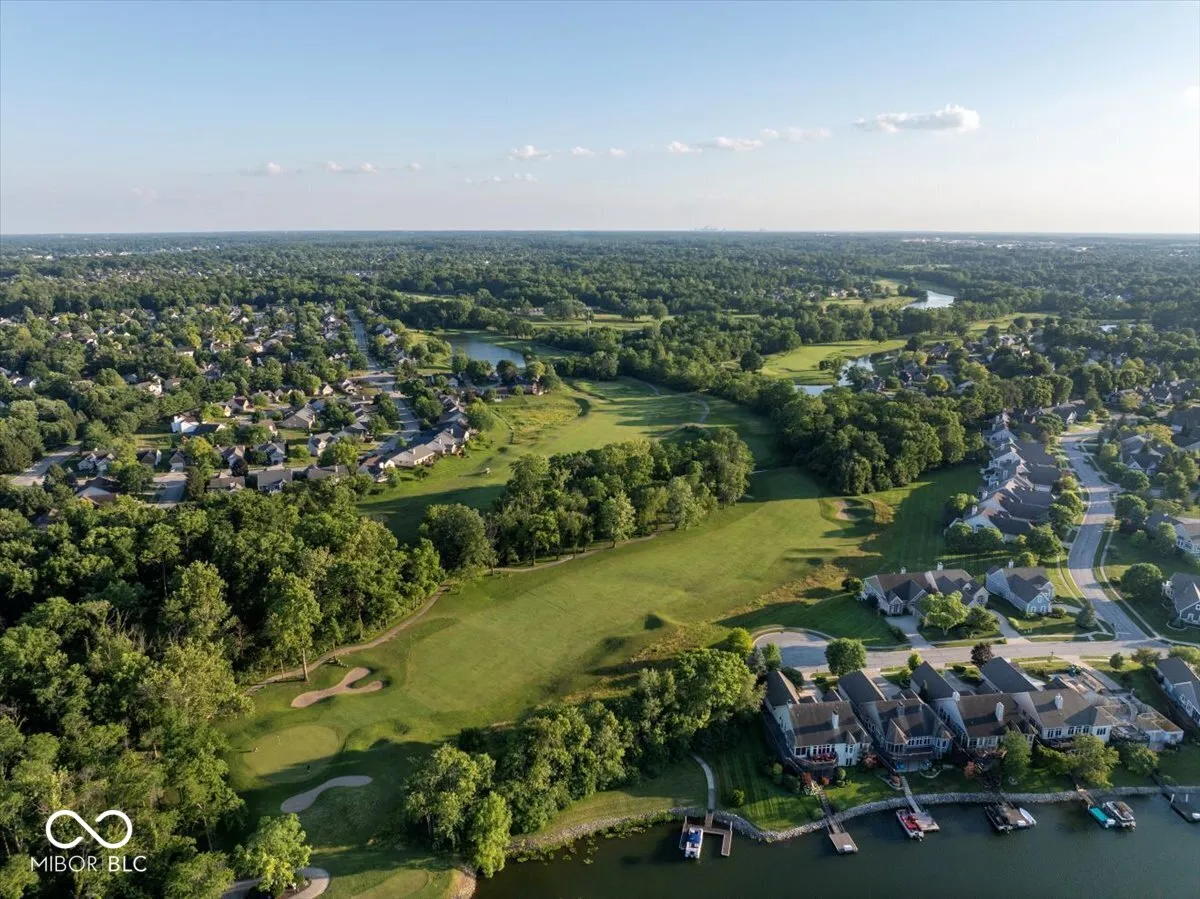 Fishers, Indiana 46037, United States, 3 Bedrooms Bedrooms, ,3 BathroomsBathrooms,Residential,Pending,163254