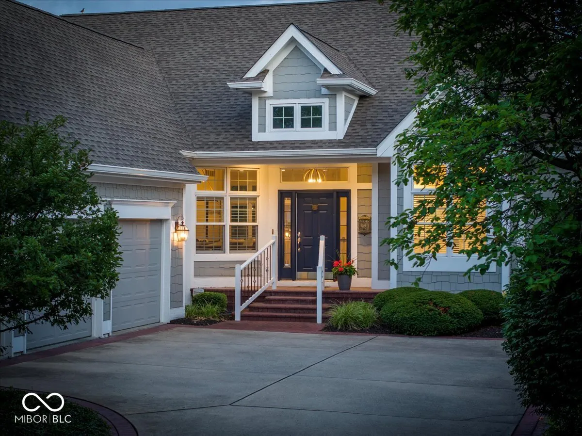 Fishers, Indiana 46037, United States, 3 Bedrooms Bedrooms, ,3 BathroomsBathrooms,Residential,Pending,163254