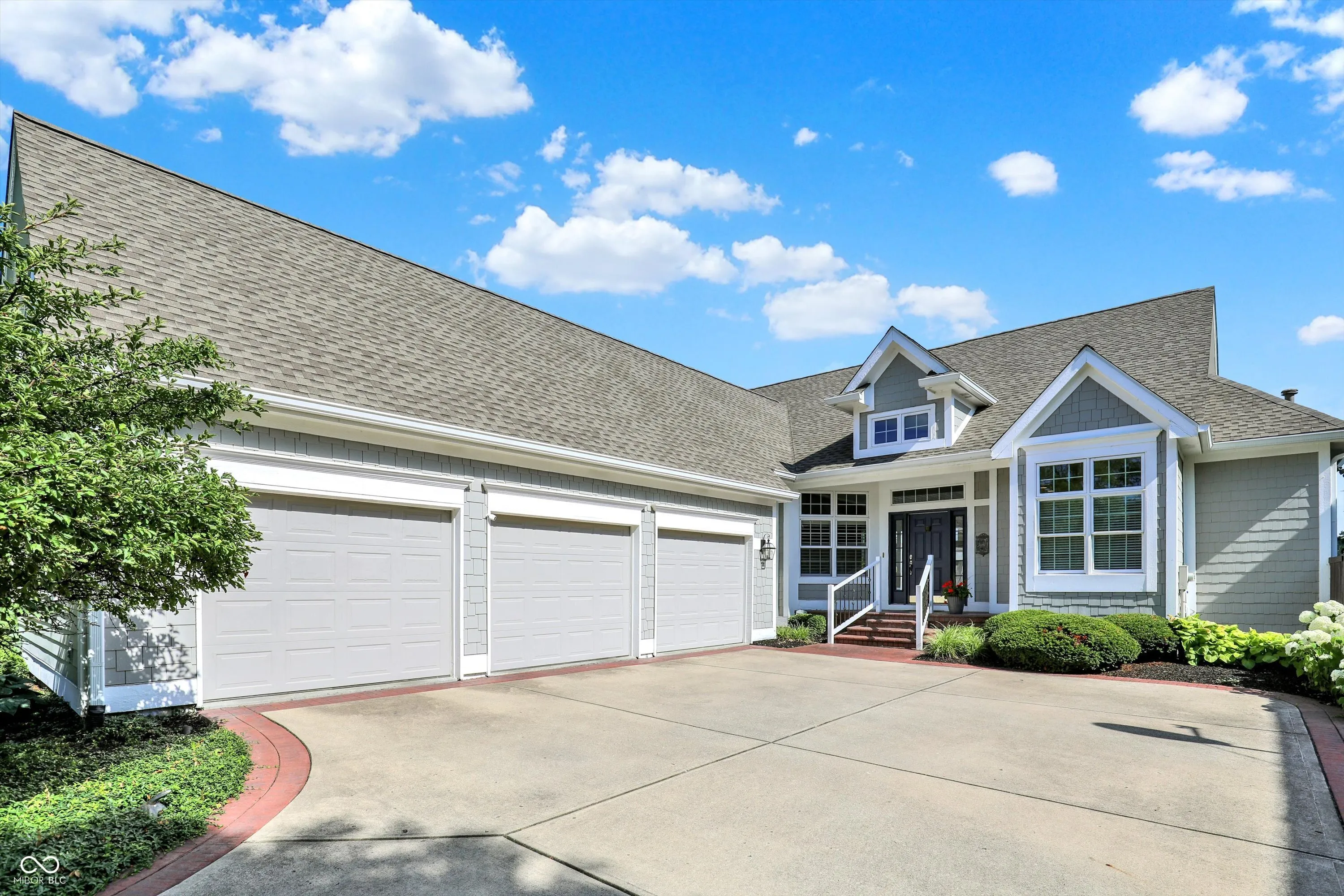 Fishers, Indiana 46037, United States, 3 Bedrooms Bedrooms, ,3 BathroomsBathrooms,Residential,Pending,163254