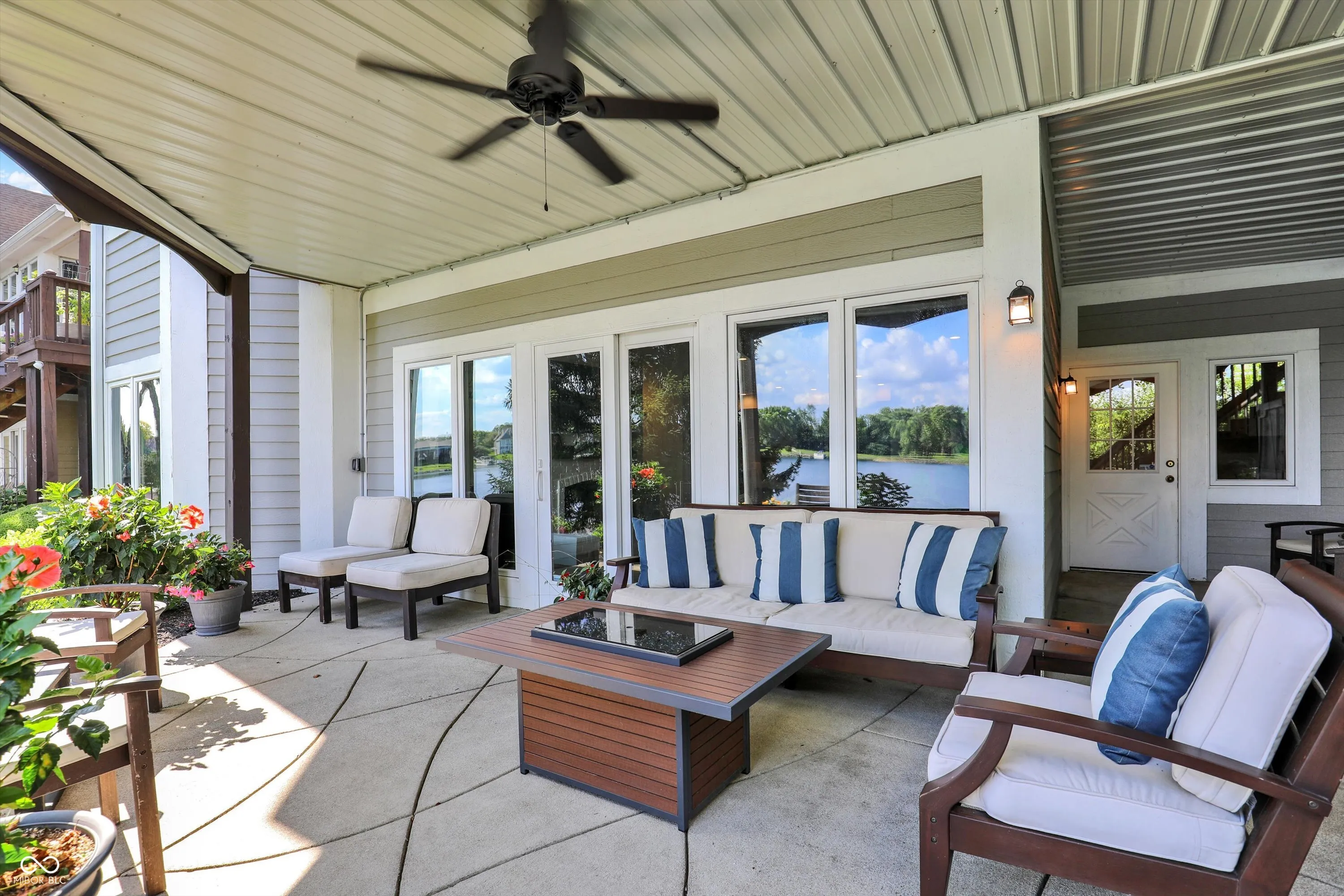 Fishers, Indiana 46037, United States, 3 Bedrooms Bedrooms, ,3 BathroomsBathrooms,Residential,Pending,163254