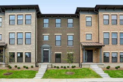 Photo of 1970 Alvord Street, Indianapolis, IN 46202 (MLS # 22118176)